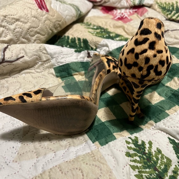 Steve Madden leopard print translucent side panel heel - Picture 3 of 3